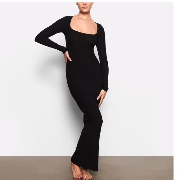 Skims Soft Lounge Long Sleeve Dress NWT - Picture 1 of 5